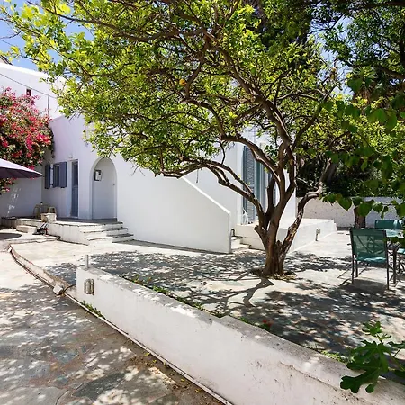 Apartament Comfortable Two Bedroom Páros